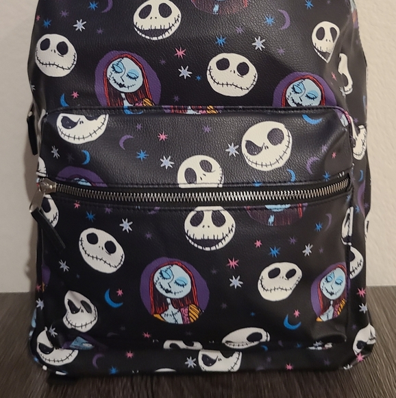 DISNEY TIM BURTON'S THE NIGHTMARE BEFORE CHRISTMAS JACK & SALLY LARGE BACKPACK - Picture 4 of 16
